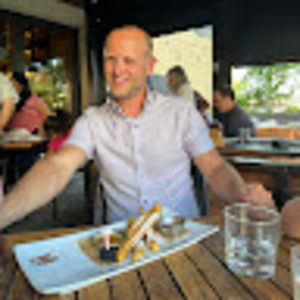 Meet your Posher, Philip